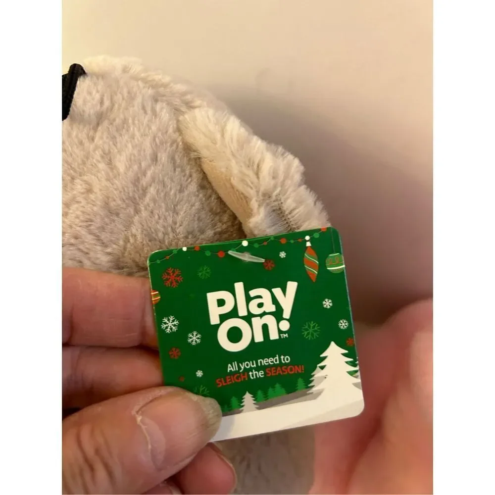 Play‎ on dog toys squeakers 3 pieces new